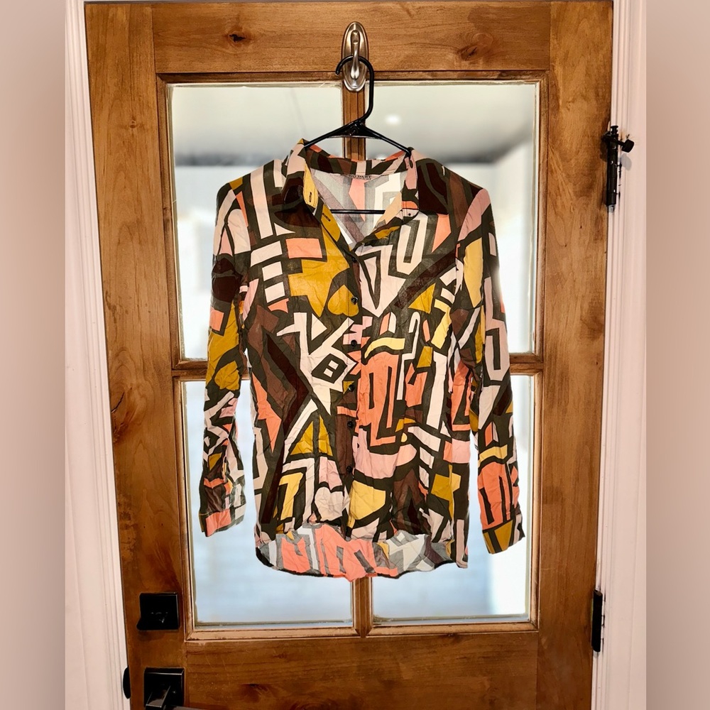 Small retro geometric shirt